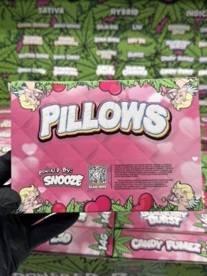 pillows valentines edition flower